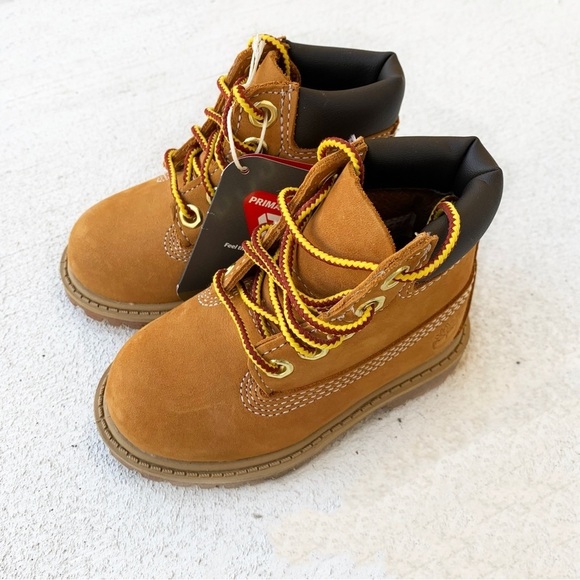 Timberland toddler Kids Boots in Tan and Black size 4.5 - Picture 2 of 14